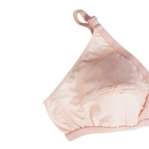 https://shapewear.pk/cdn/shop/products/cotton-bra-everyday-bra-comfy-corset-bra-full-coverage-bra-ladies-bra-cotton-bra-for-heavy-breast-5.jpg?v=1710409340