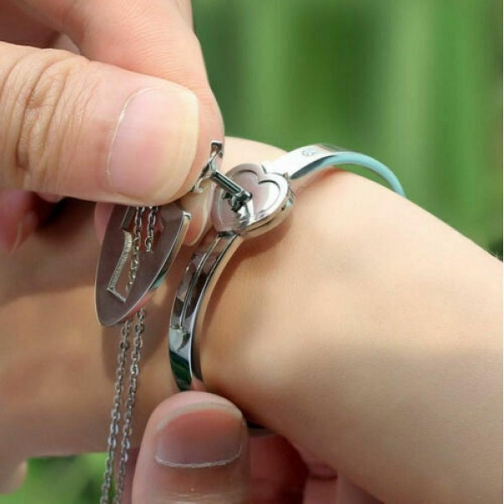 Silver Bracelet Love Heart Lock Bangle Key Pendant Necklace