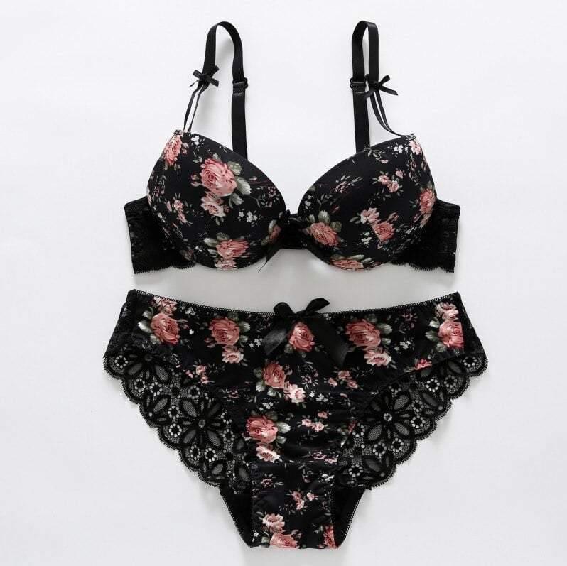 Women Floral Underwire Padded Push Up Bra & Panty Set